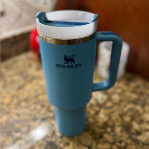 Stanley- Color (Pool Blue)